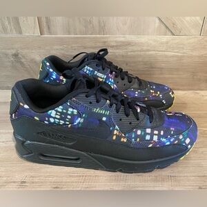Nike Air Max 90 Premium City Lights Men’s SZ 12, 700155-070 VERY GOOD CONDITION